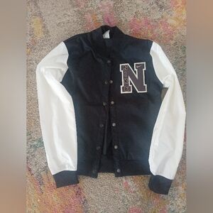 Nike Women's Varsity Jacket Graphic Patch Sz Sm Black & White Athleasure Preppy